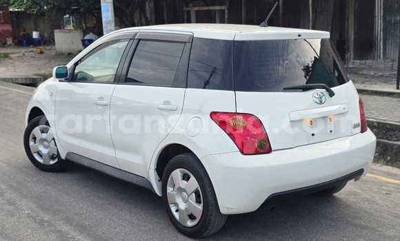 Buy Used Toyota IST White Car in Dar es Salaam in Dar es Salaam Buy Used Toyota IST White Car in Dar es Salaam in Dar es Salaam