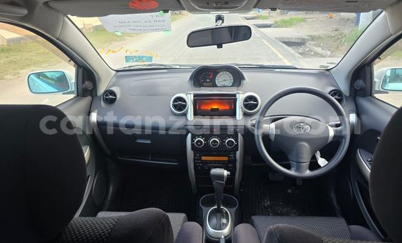 Buy Used Toyota IST White Car in Dar es Salaam in Dar es Salaam Buy Used Toyota IST White Car in Dar es Salaam in Dar es Salaam