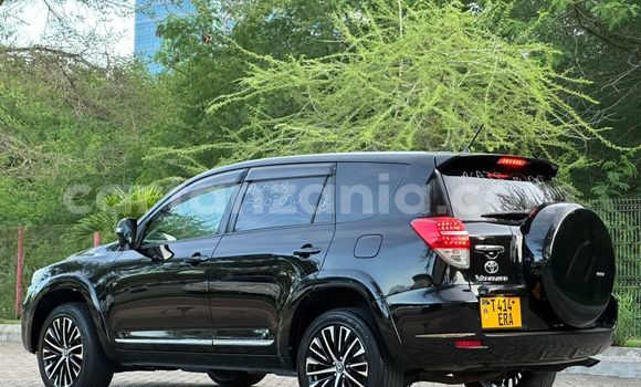 Nunua Ilio tumika Toyota Vanguard Nyeusi Gari ndani ya Dar es Salaam nchini Dar es Salaam Nunua Ilio tumika Toyota Vanguard Nyeusi Gari ndani ya Dar es Salaam nchini Dar es Salaam