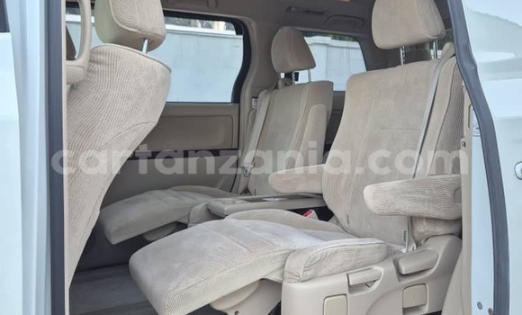 Buy Import Toyota Alphard White Car in Dar es Salaam in Dar es Salaam Buy Import Toyota Alphard White Car in Dar es Salaam in Dar es Salaam