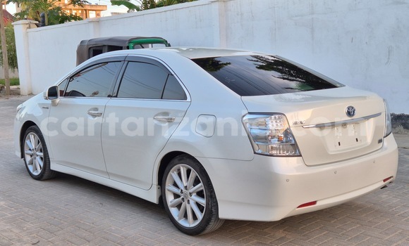 Buy Import Toyota Sai White Car in Dar es Salaam in Dar es Salaam Buy Import Toyota Sai White Car in Dar es Salaam in Dar es Salaam
