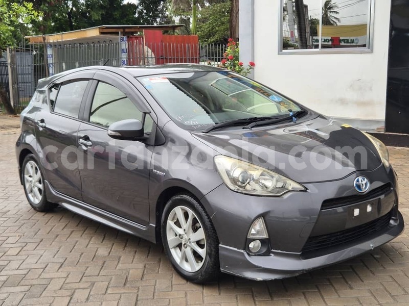 Big with watermark toyota aqua dar es salaam dar es salaam 32150