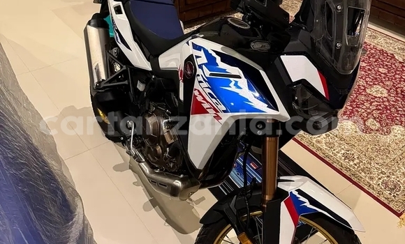 Buy Used Honda CRF Beige Bike in Arusha in Arusha