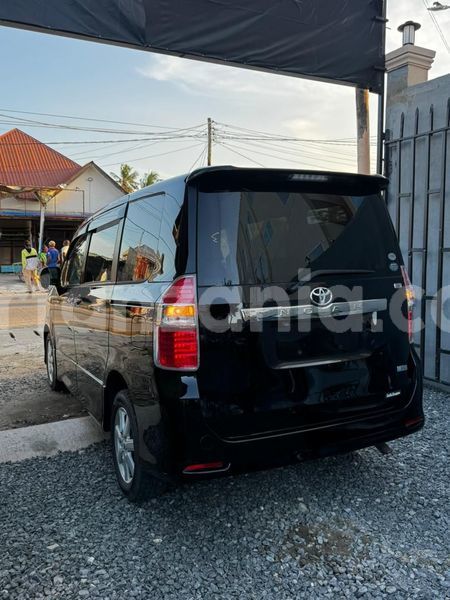 Big with watermark toyota noah dar es salaam dar es salaam 32158