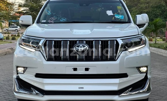 Buy Import Toyota Land Cruiser Prado White Car in Dar es Salaam in Dar es Salaam
