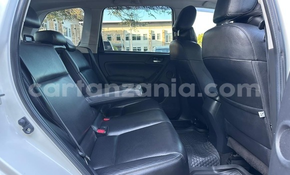 Nunua Ilio tumika Subaru Forester Nyeupe Gari ndani ya Dar es Salaam nchini Dar es Salaam Nunua Ilio tumika Subaru Forester Nyeupe Gari ndani ya Dar es Salaam nchini Dar es Salaam