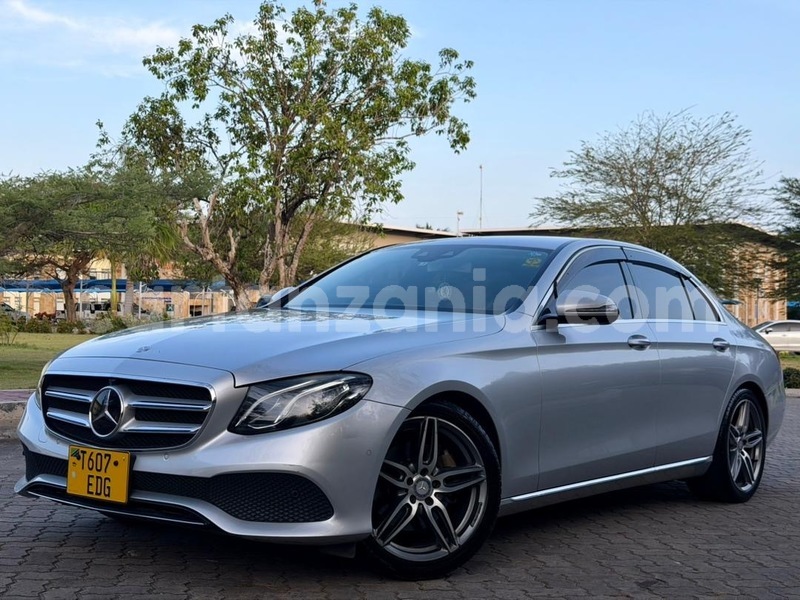 Big with watermark mercedes benz e class dar es salaam dar es salaam 32183