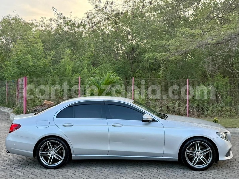 Big with watermark mercedes benz e class dar es salaam dar es salaam 32183