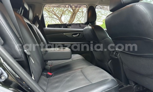Nunua Ilio tumika Nissan XâTrail Nyeusi Gari ndani ya Dar es Salaam nchini Dar es Salaam Nunua Ilio tumika Nissan XâTrail Nyeusi Gari ndani ya Dar es Salaam nchini Dar es Salaam