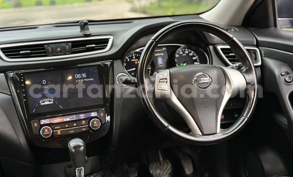 Nunua Ilio tumika Nissan XâTrail Nyeusi Gari ndani ya Dar es Salaam nchini Dar es Salaam Nunua Ilio tumika Nissan XâTrail Nyeusi Gari ndani ya Dar es Salaam nchini Dar es Salaam