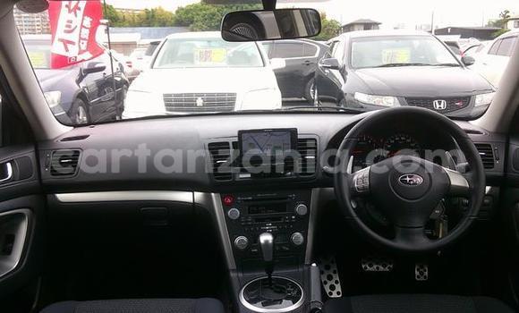 Nunua Imported Subaru Legacy Nyeusi Gari ndani ya Dar es Salaam nchini Dar es Salaam Nunua Imported Subaru Legacy Nyeusi Gari ndani ya Dar es Salaam nchini Dar es Salaam