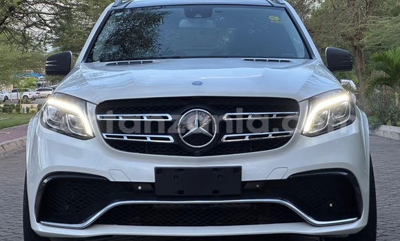 Buy Import Mercedes‒Benz G-klasse AMG White Car in Dar es Salaam in Dar es Salaam