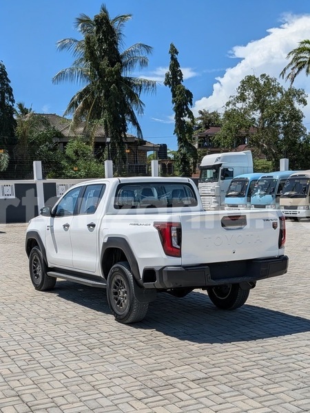 Big with watermark toyota hilux dar es salaam dar es salaam 32191
