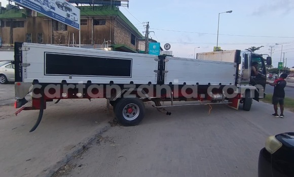Buy Import Mitsubishi Fuso Fighter Black Truck in Dar es Salaam in Dar es Salaam Buy Import Mitsubishi Fuso Fighter Black Truck in Dar es Salaam in Dar es Salaam