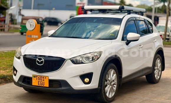 Nunua Ilio tumika Mazda CX-5 Nyeupe Gari ndani ya Dar es Salaam nchini Dar es Salaam Nunua Ilio tumika Mazda CX-5 Nyeupe Gari ndani ya Dar es Salaam nchini Dar es Salaam