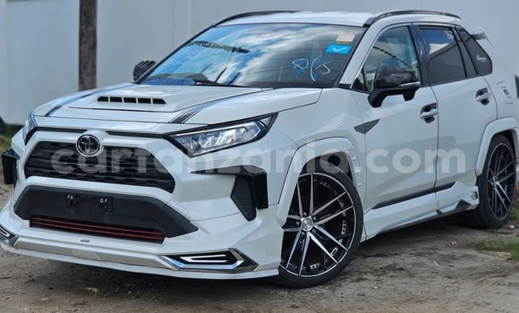 Buy Import Toyota RAV4 White Car in Dar es Salaam in Dar es Salaam Buy Import Toyota RAV4 White Car in Dar es Salaam in Dar es Salaam