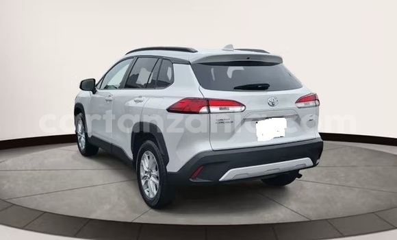 Buy Used Toyota Corolla Cross White Car in Dar es Salaam in Dar es Salaam Buy Used Toyota Corolla Cross White Car in Dar es Salaam in Dar es Salaam