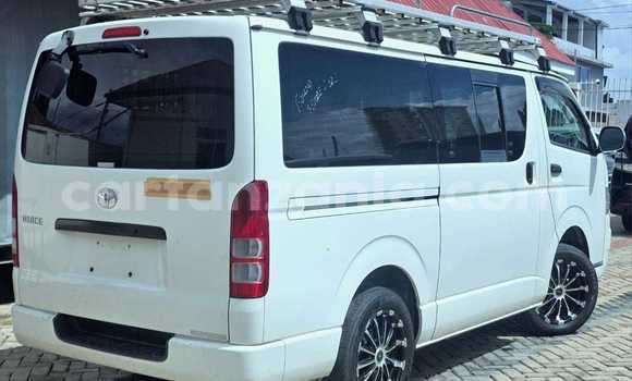 Buy Import Toyota Hiace White Car in Dar es Salaam in Dar es Salaam Buy Import Toyota Hiace White Car in Dar es Salaam in Dar es Salaam