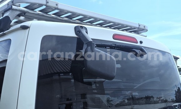 Buy Import Toyota Hiace White Car in Dar es Salaam in Dar es Salaam Buy Import Toyota Hiace White Car in Dar es Salaam in Dar es Salaam