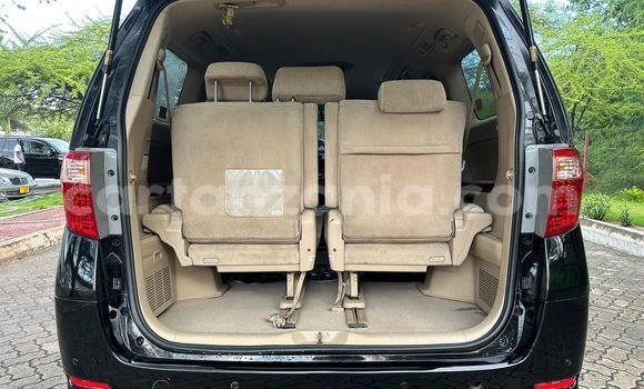 Nunua Ilio tumika Toyota Alphard Nyeusi Gari ndani ya Dar es Salaam nchini Dar es Salaam Nunua Ilio tumika Toyota Alphard Nyeusi Gari ndani ya Dar es Salaam nchini Dar es Salaam