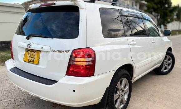 Nunua Ilio tumika Toyota Kluger Nyeusi Gari ndani ya Dar es Salaam nchini Dar es Salaam Nunua Ilio tumika Toyota Kluger Nyeusi Gari ndani ya Dar es Salaam nchini Dar es Salaam