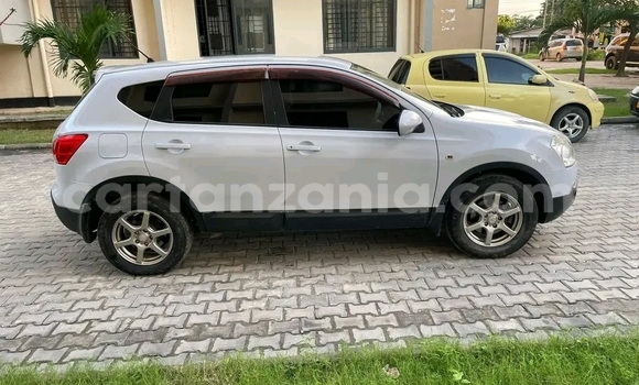 Nunua Ilio tumika Nissan Dualis Nyeusi Gari ndani ya Dar es Salaam nchini Dar es Salaam Nunua Ilio tumika Nissan Dualis Nyeusi Gari ndani ya Dar es Salaam nchini Dar es Salaam