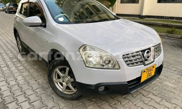 Nunua Ilio tumika Nissan Dualis Nyeusi Gari ndani ya Dar es Salaam nchini Dar es Salaam Nunua Ilio tumika Nissan Dualis Nyeusi Gari ndani ya Dar es Salaam nchini Dar es Salaam