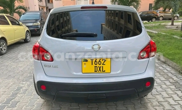 Nunua Ilio tumika Nissan Dualis Nyeusi Gari ndani ya Dar es Salaam nchini Dar es Salaam Nunua Ilio tumika Nissan Dualis Nyeusi Gari ndani ya Dar es Salaam nchini Dar es Salaam
