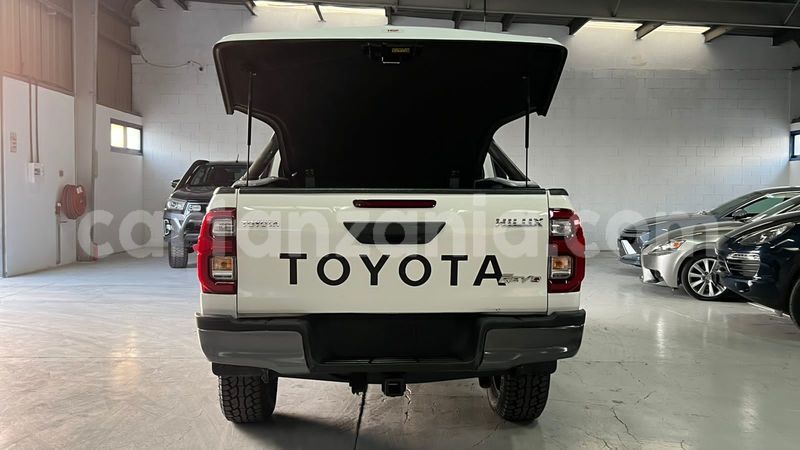 Big with watermark toyota hiluxe revo arusha arusha 32212