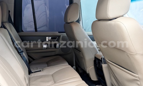 Buy Used Land Rover Discovery Black Car in Dar es Salaam in Dar es Salaam Buy Used Land Rover Discovery Black Car in Dar es Salaam in Dar es Salaam