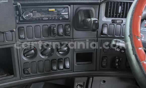 Nunua Ilio tumika Scania R420 Nyeupe Lori ndani ya Dar es Salaam nchini Dar es Salaam Nunua Ilio tumika Scania R420 Nyeupe Lori ndani ya Dar es Salaam nchini Dar es Salaam