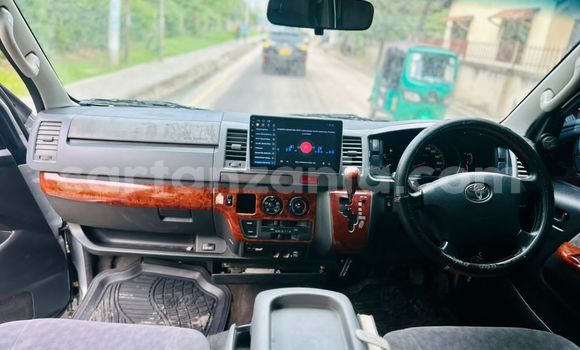 Nunua Ilio tumika Toyota Hiace Fedha Gari ndani ya Dar es Salaam nchini Dar es Salaam Nunua Ilio tumika Toyota Hiace Fedha Gari ndani ya Dar es Salaam nchini Dar es Salaam