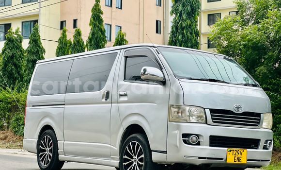 Nunua Ilio tumika Toyota Hiace Fedha Gari ndani ya Dar es Salaam nchini Dar es Salaam Nunua Ilio tumika Toyota Hiace Fedha Gari ndani ya Dar es Salaam nchini Dar es Salaam