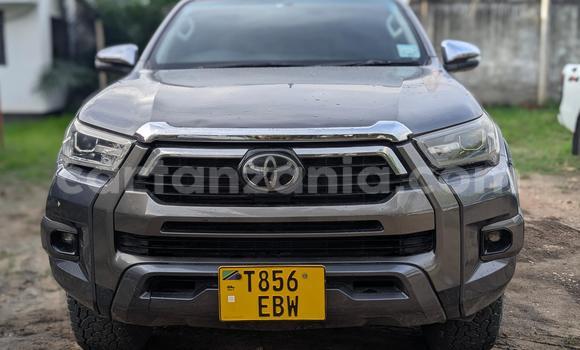 Nunua Ilio tumika Toyota Hiluxe VIGO Nyeusi Gari ndani ya Dar es Salaam nchini Dar es Salaam Nunua Ilio tumika Toyota Hiluxe VIGO Nyeusi Gari ndani ya Dar es Salaam nchini Dar es Salaam