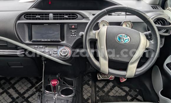 Nunua Mpya Toyota Aqua Bluu Gari ndani ya Dar es Salaam nchini Dar es Salaam Nunua Mpya Toyota Aqua Bluu Gari ndani ya Dar es Salaam nchini Dar es Salaam