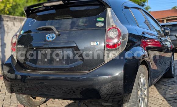 Nunua Ilio tumika Toyota Aqua Nyeusi Gari ndani ya Dar es Salaam nchini Dar es Salaam Nunua Ilio tumika Toyota Aqua Nyeusi Gari ndani ya Dar es Salaam nchini Dar es Salaam