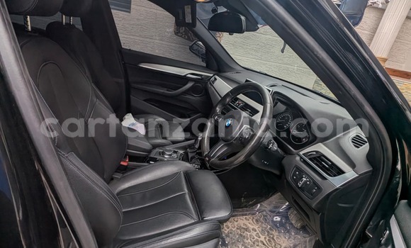 Nunua Ilio tumika BMW X1 Nyeusi Gari ndani ya Dar es Salaam nchini Dar es Salaam Nunua Ilio tumika BMW X1 Nyeusi Gari ndani ya Dar es Salaam nchini Dar es Salaam