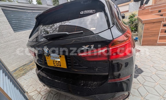 Nunua Ilio tumika BMW X1 Nyeusi Gari ndani ya Dar es Salaam nchini Dar es Salaam Nunua Ilio tumika BMW X1 Nyeusi Gari ndani ya Dar es Salaam nchini Dar es Salaam