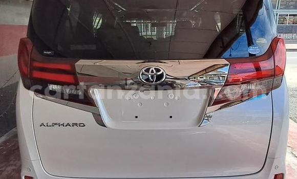 Buy New Toyota Alphard White Car in Dar es Salaam in Dar es Salaam Buy New Toyota Alphard White Car in Dar es Salaam in Dar es Salaam