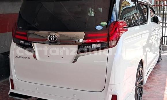 Buy New Toyota Alphard White Car in Dar es Salaam in Dar es Salaam Buy New Toyota Alphard White Car in Dar es Salaam in Dar es Salaam