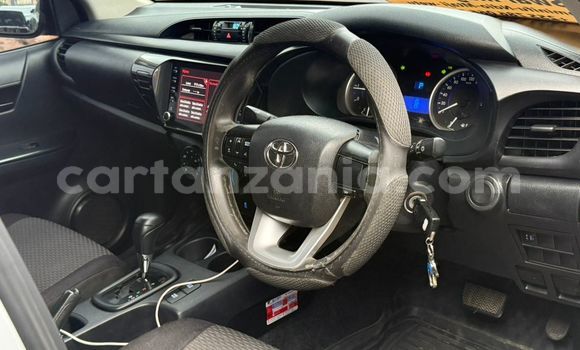 Nunua Ilio tumika Toyota Hilux Fedha Gari ndani ya Dar es Salaam nchini Dar es Salaam Nunua Ilio tumika Toyota Hilux Fedha Gari ndani ya Dar es Salaam nchini Dar es Salaam