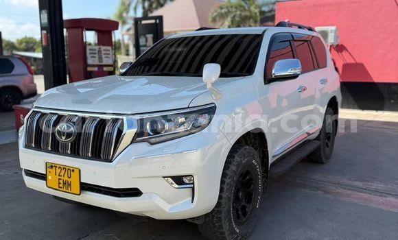Buy Used Toyota Land Cruiser Prado White Car in Dar es Salaam in Dar es Salaam Buy Used Toyota Land Cruiser Prado White Car in Dar es Salaam in Dar es Salaam