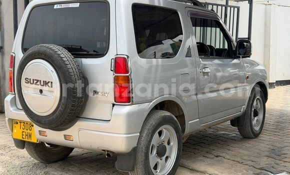 Buy Used Suzuki Jimny White Car in Dar es Salaam in Dar es Salaam