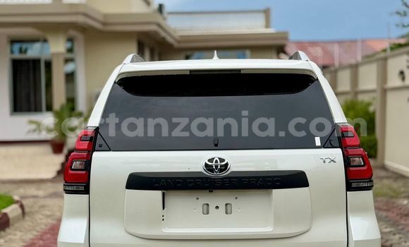 Buy New Toyota Land Cruiser Prado White Car in Dar es Salaam in Dar es Salaam Buy New Toyota Land Cruiser Prado White Car in Dar es Salaam in Dar es Salaam