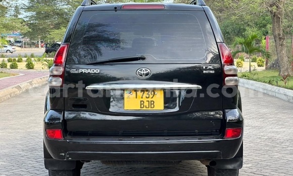 Nunua Ilio tumika Toyota Land Cruiser Prado Nyeusi Gari ndani ya Dar es Salaam nchini Dar es Salaam Nunua Ilio tumika Toyota Land Cruiser Prado Nyeusi Gari ndani ya Dar es Salaam nchini Dar es Salaam