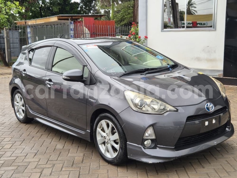 Big with watermark toyota aqua dar es salaam dar es salaam 32251