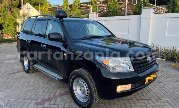 Buy Used Toyota Land Cruiser Black Car in Dar es Salaam in Dar es Salaam Buy Used Toyota Land Cruiser Black Car in Dar es Salaam in Dar es Salaam