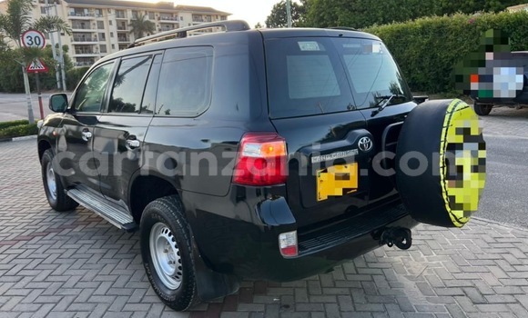 Buy Used Toyota Land Cruiser Black Car in Dar es Salaam in Dar es Salaam Buy Used Toyota Land Cruiser Black Car in Dar es Salaam in Dar es Salaam