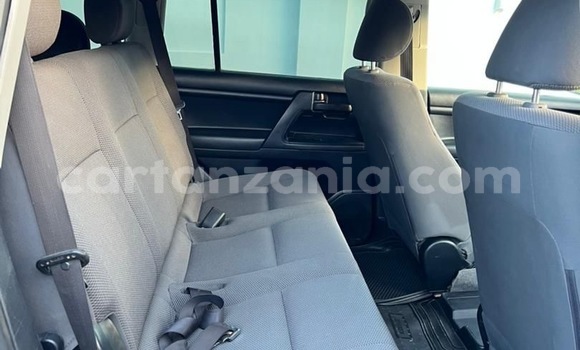 Buy Used Toyota Land Cruiser Black Car in Dar es Salaam in Dar es Salaam Buy Used Toyota Land Cruiser Black Car in Dar es Salaam in Dar es Salaam