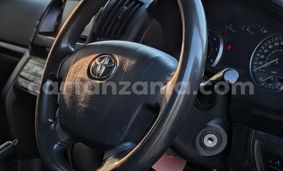 Nunua Ilio tumika Toyota Land Cruiser Nyeusi Gari ndani ya Dar es Salaam nchini Dar es Salaam Nunua Ilio tumika Toyota Land Cruiser Nyeusi Gari ndani ya Dar es Salaam nchini Dar es Salaam